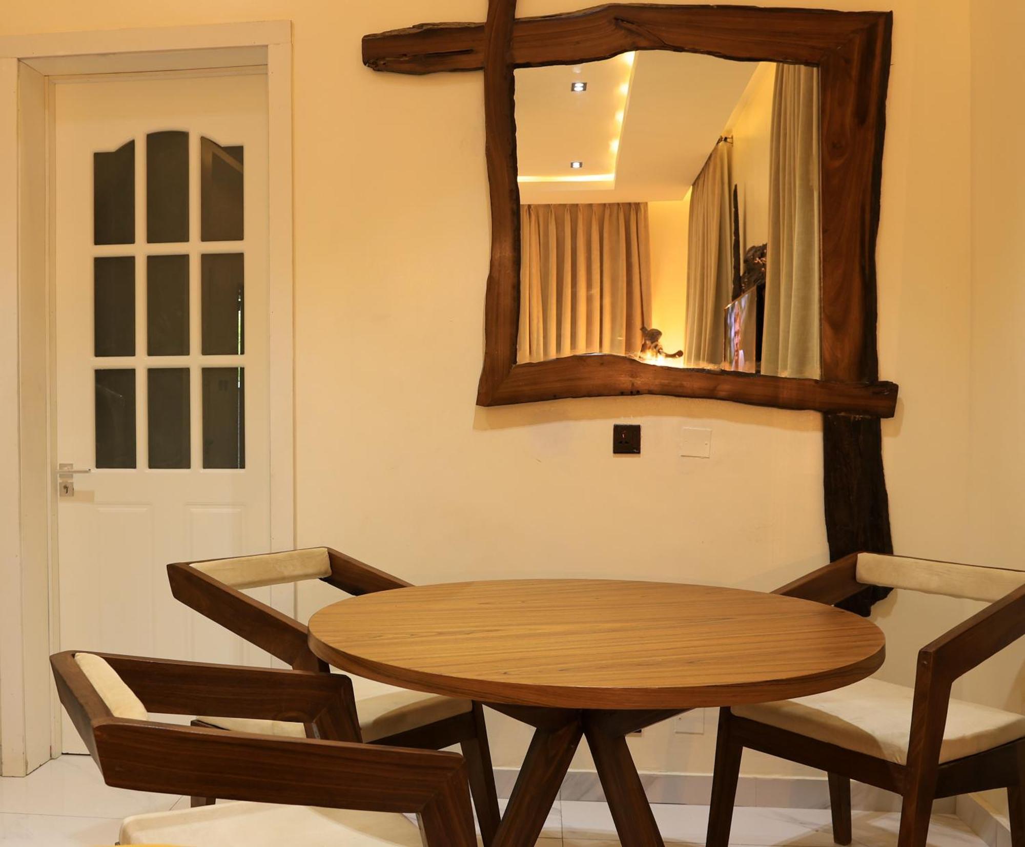 George Residence Ikoyi Lagos Buitenkant foto